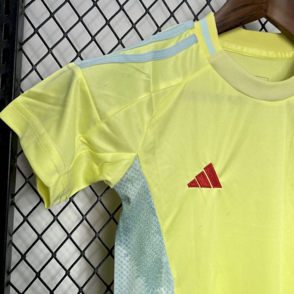 Spain 2024/25 Euro Away Kids Kit - Image 4