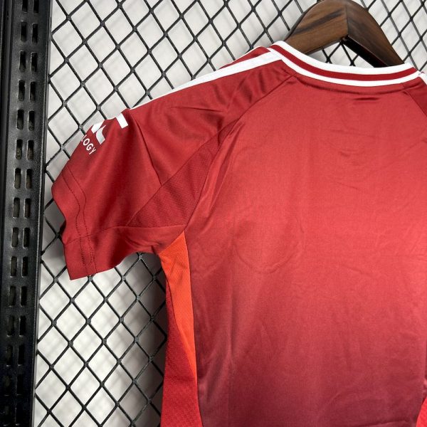 Manchester United 2024/25 Home Kids Kit - Image 10