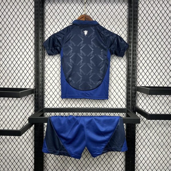 Manchester United 2024/25 Away Kids Kit - Image 2