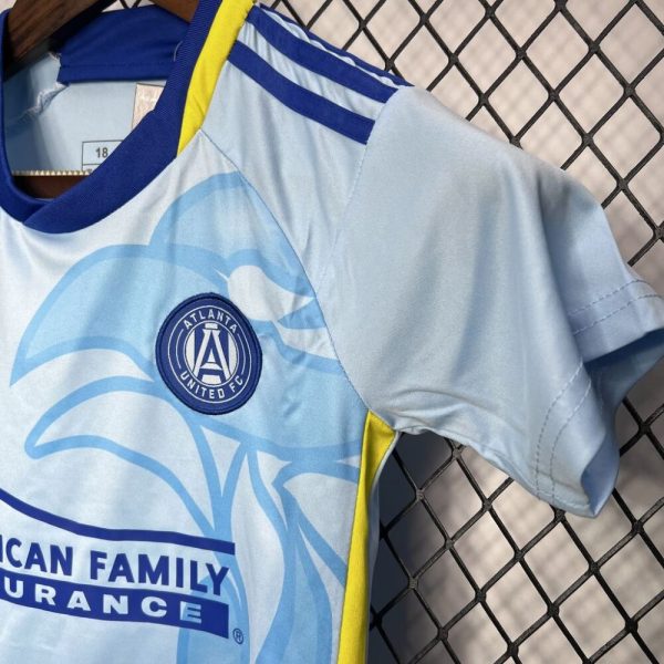 Atlanta United 2024/25 Away Kids Kit - Image 6