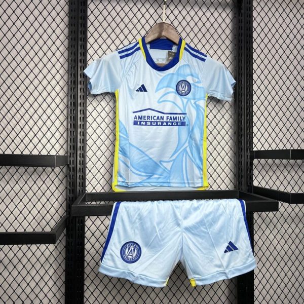 Atlanta United 2024/25 Away Kids Kit - Image 4