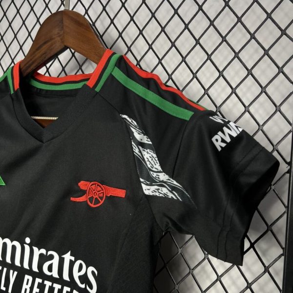 Arsenal 2024/25 Away Kids Kit - Image 6