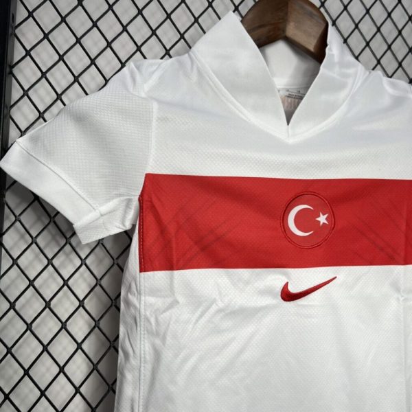 Turkiye 2024/25 Euro Home Kids Kit - Image 5
