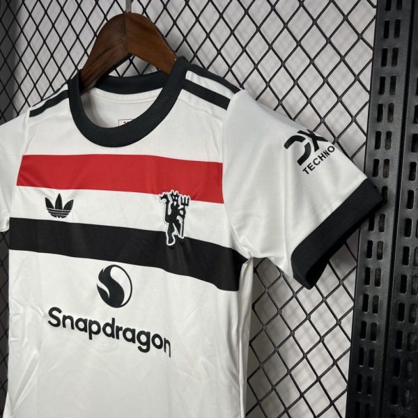 Manchester United 2024/25 Third Kids Kit - Image 5
