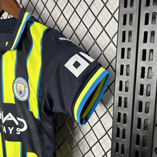 Manchester City 2024/25 Away Kids Kit - Image 6