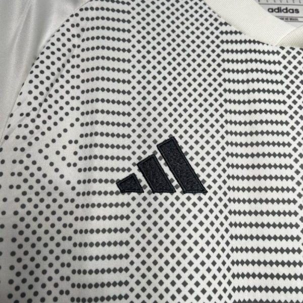 Atltico Mineiro 2024/25 Away Jersey - Image 6