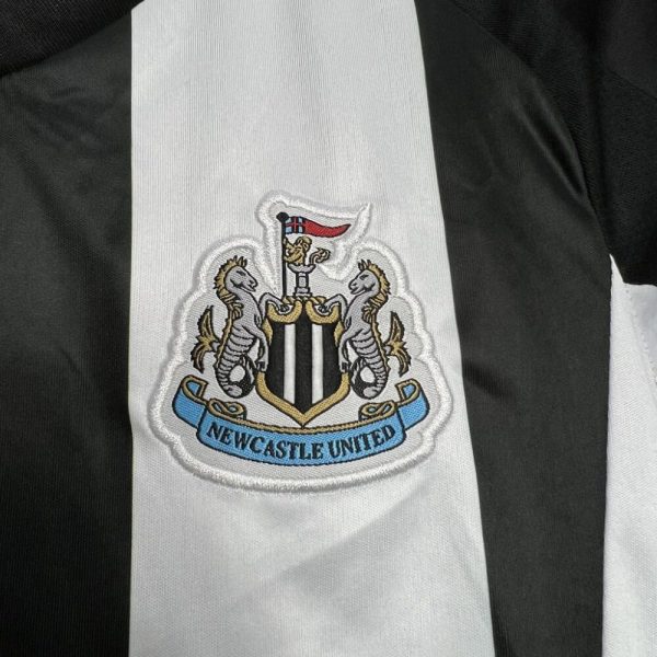 Newcastle United 2024/25 Home Kids Kit - Image 6