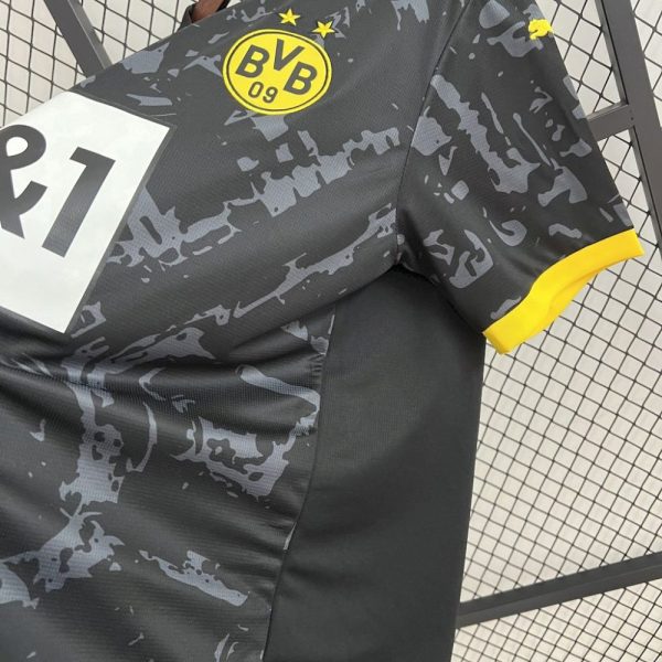 Borussia Dortmund 2023/24 Away Jersey - Image 5