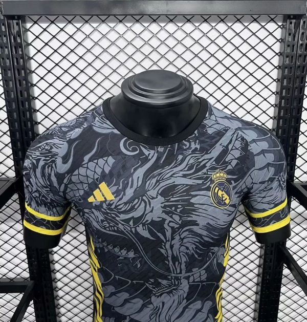 Real Madrid 2024/25 Year Of The Dragon Limited Edition Jersey Player Version - Image 3