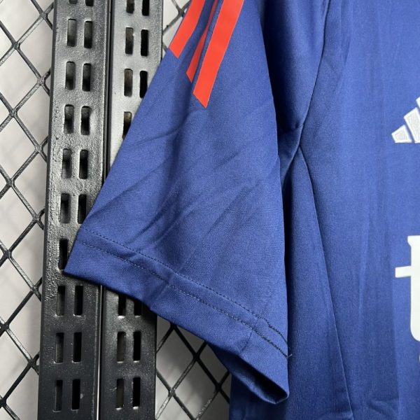 Manchester United 2024/25 Dark Blue Pre-Match Training Jersey - Image 4