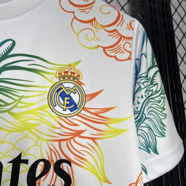 Real Madrid 2024/25 White Cailong Special Edition Jersey - Image 4