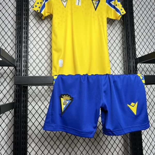 Cadiz 2024/25 Home Kids Kit - Image 6