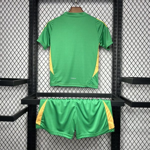 Newcastle United 2024/25 Goalkeeper Kids Kit - Image 2