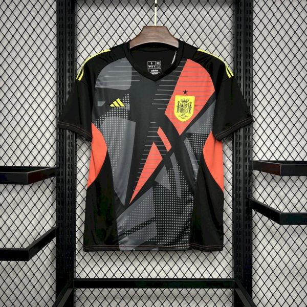 Spain 2024/25 Euro Goalkeeper Jersey - Image 4