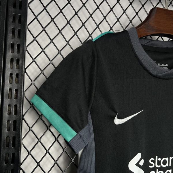 Liverpool 2024/25 Away Kids Kit - Image 4