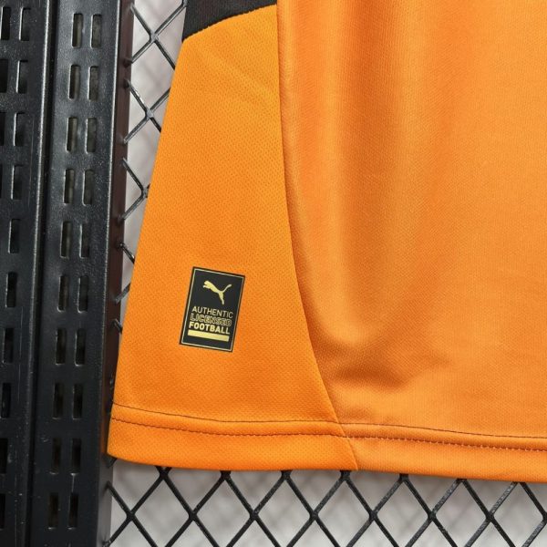 Galatasarays 2024/25 Home Jersey - Image 6