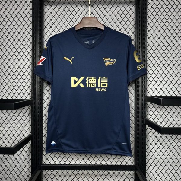 Deportivo Alaves 2024/25 Third Jersey - Image 7