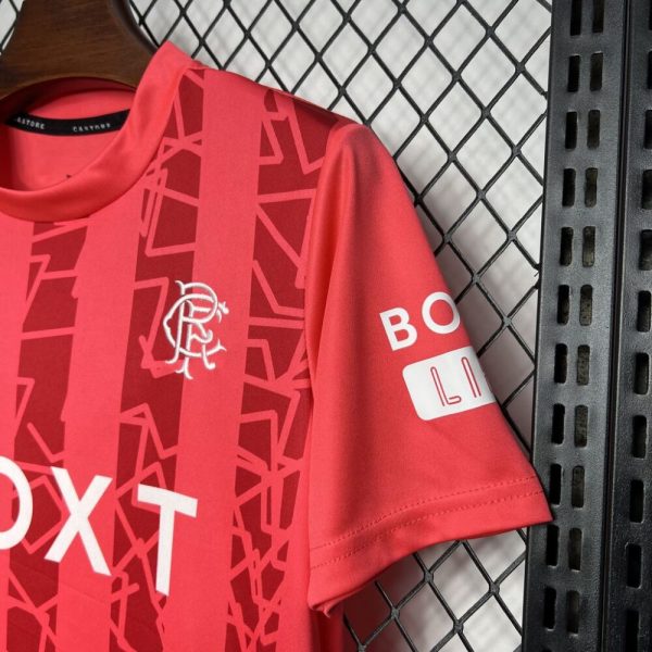 Rangers 2024/25 Goalkeeper Kids Kit - Image 4