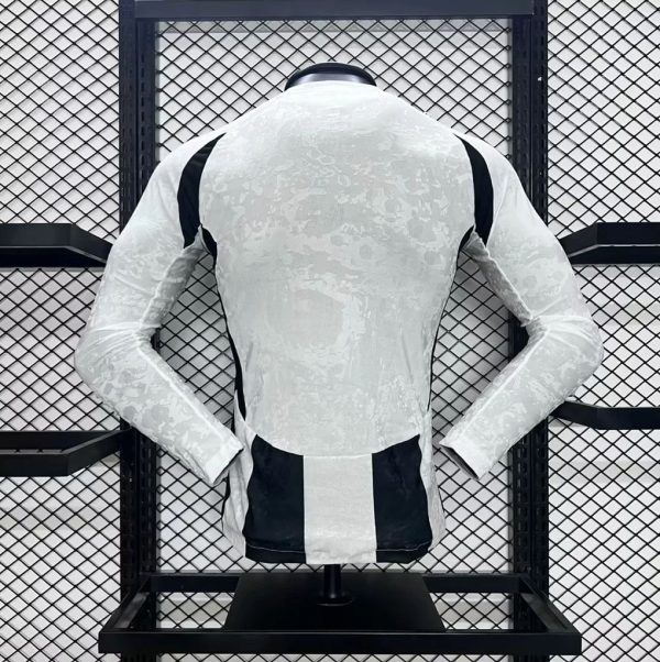 Juventus 2024/25 Home Long Sleeves Jersey Player Version - Image 2