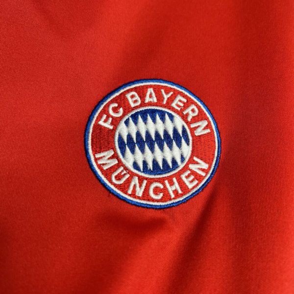 Bayern Munich 2000/01 Home Retro Jersey - Image 6