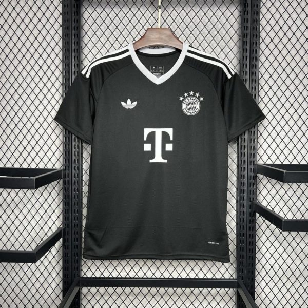 Bayern Munich 2024/25 Training Jersey - Image 7