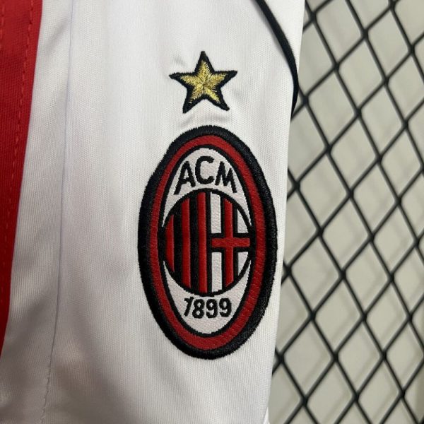 Ac Milan 2006/07 Away Kids Retro Jersey And Shorts - Image 5