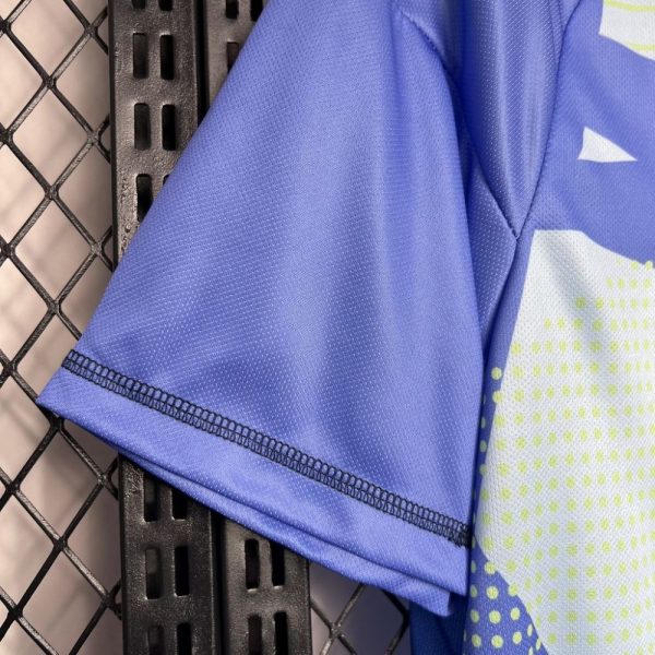 Manchester United 2024/25 Goalkeeper Jersey - Image 6