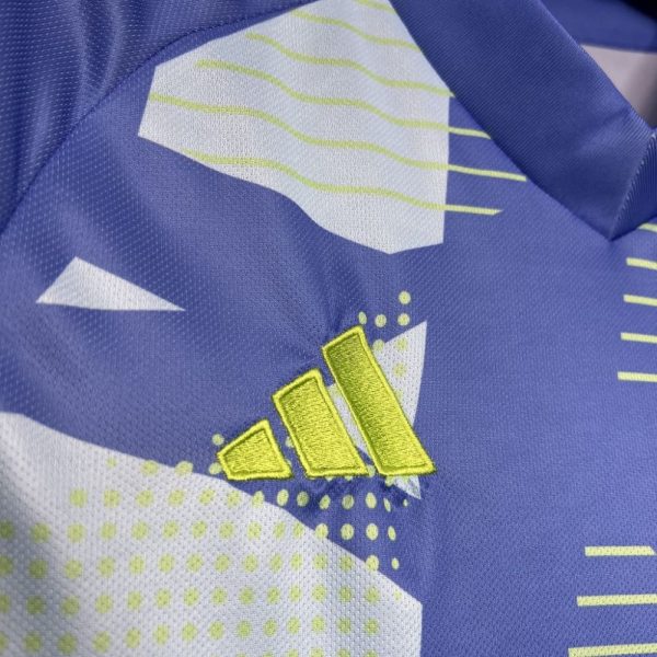 Manchester United 2024/25 Goalkeeper Jersey - Image 7