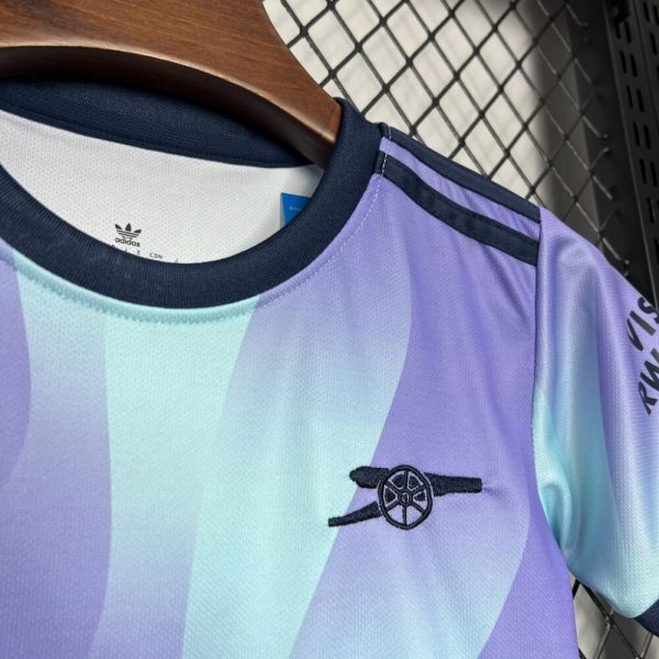 Arsenal 2024/25 Third Kids Kit - Image 5