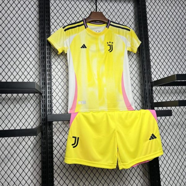 Juventus 2024/25 Away Kids Kit - Image 4