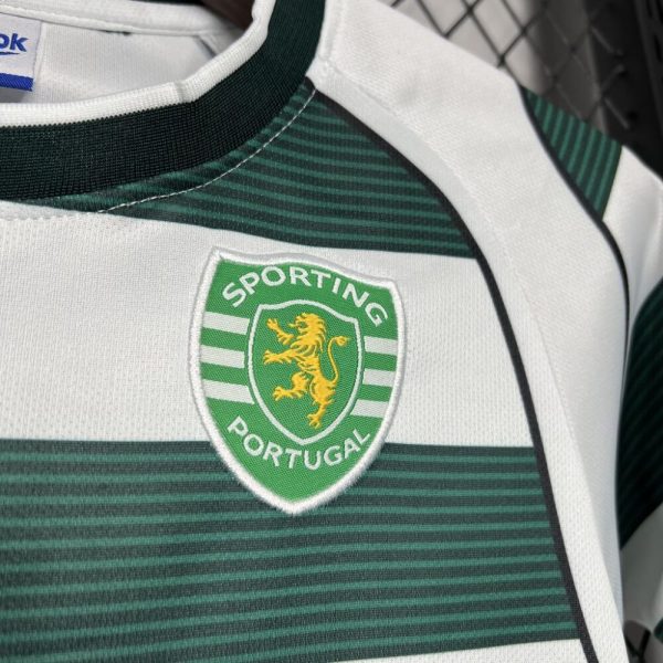 Sporting Cp 2001/03 Home Kids Retro Jersey And Shorts - Image 6