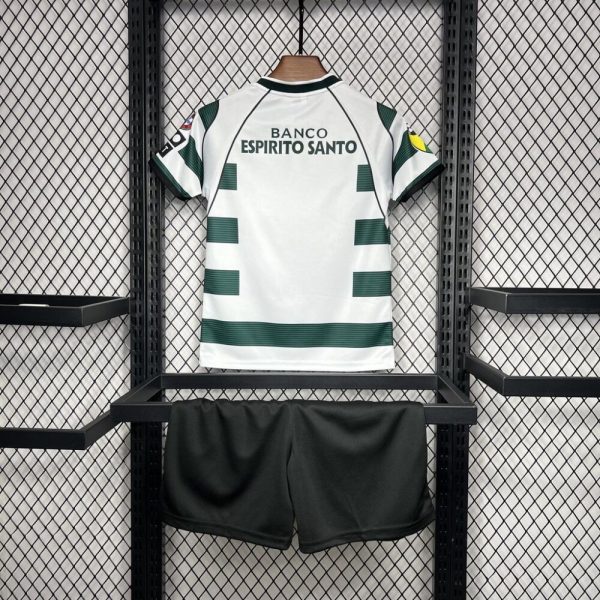 Sporting Cp 2001/03 Home Kids Retro Jersey And Shorts - Image 2