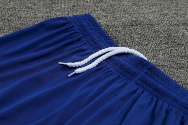 Juventus 2023/24 Goalkeeper Shorts - Image 3