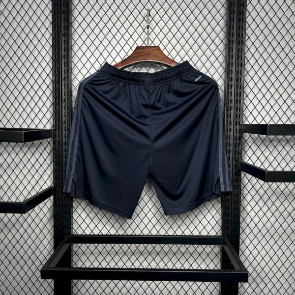 Juventus 2024/25 Third Shorts - Image 2