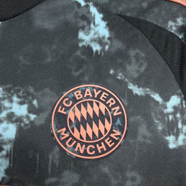 Bayern Munich 2024/25 Away Jersey - Image 4