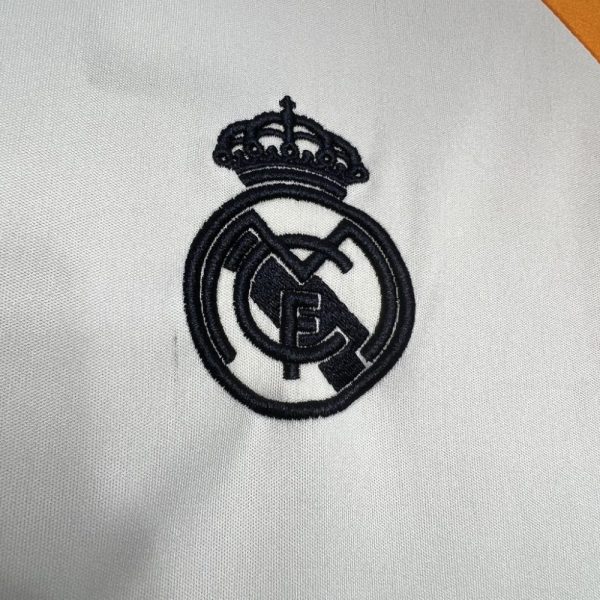 Real Madrid 2024/25 Pre-Match Training Jersey - Image 5