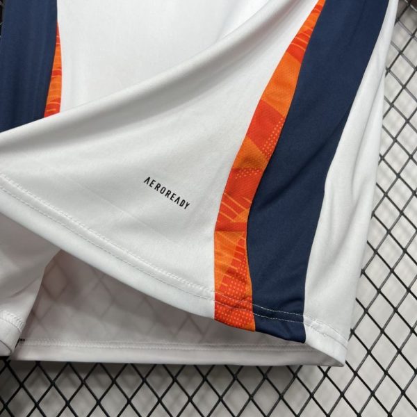 Real Madrid 2024/25 Pre-Match Training Jersey - Image 4