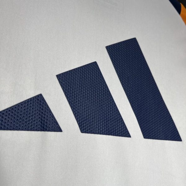 Real Madrid 2024/25 Pre-Match Training Jersey - Image 3
