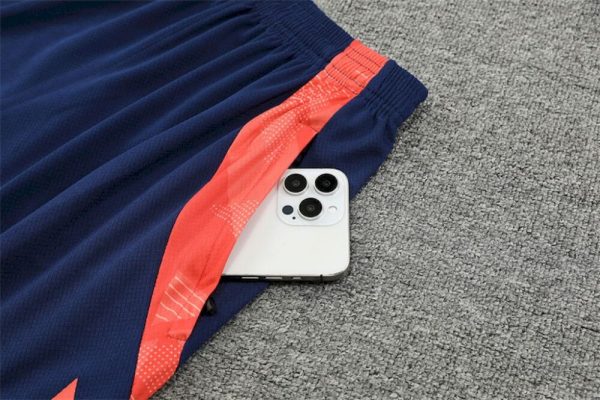 Manchester United 2024/25 Training Adult Jersey+Short 14001 - Image 5