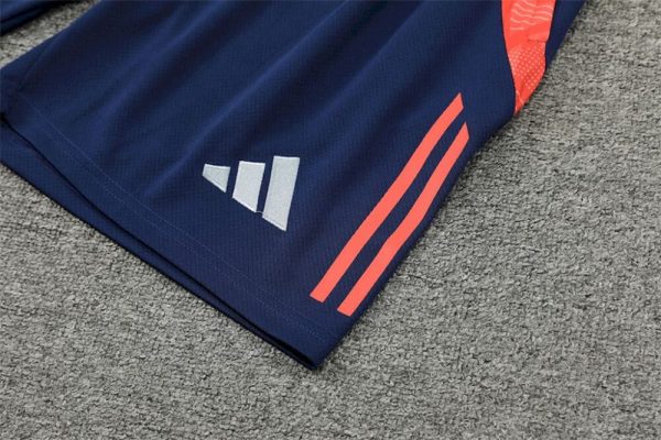 Manchester United 2024/25 Training Adult Jersey+Short 14001 - Image 6
