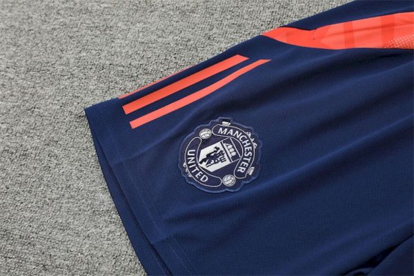 Manchester United 2024/25 Training Adult Jersey+Short 14001 - Image 5