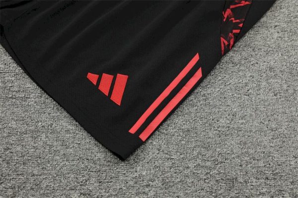 Manchester United 2024/25 Training Adult Jersey+Short 14001 - Image 6