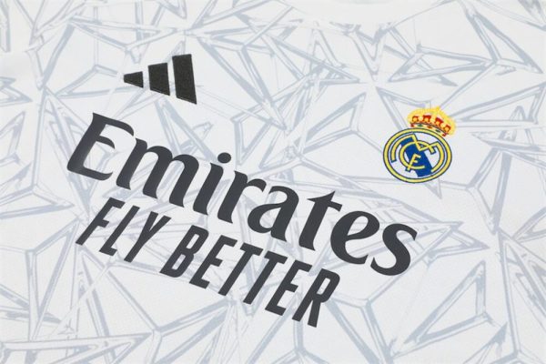 Real Madrid 2024/25 Training Adult Jersey+Short 14001 - Image 3