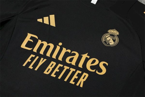 Real Madrid 2024/25 Training Adult Jersey+Short 14001 - Image 5