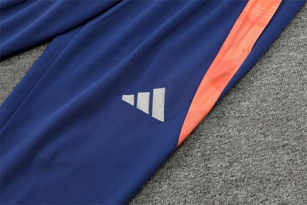 Manchester United 2024/25 Half-Zip Adult Sweater+Pant 14001 - Image 4
