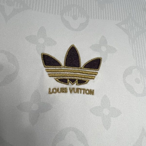 Real Madrid 2024/25 Lv Co-Branded Edition  Jersey - Image 8
