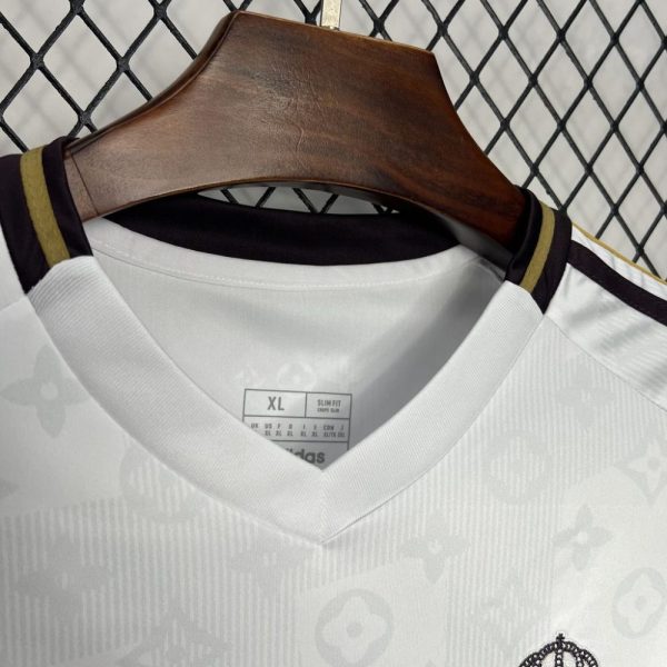 Real Madrid 2024/25 Lv Co-Branded Edition  Jersey - Image 6