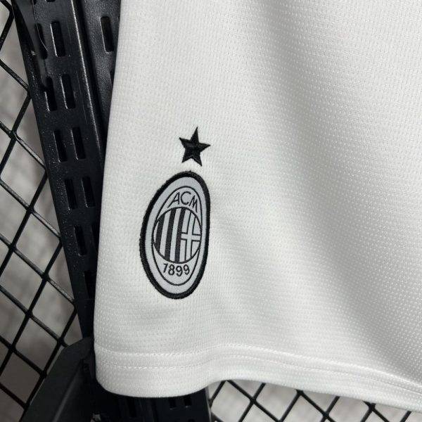 Ac Milan 2024/25 Away Shorts - Image 3