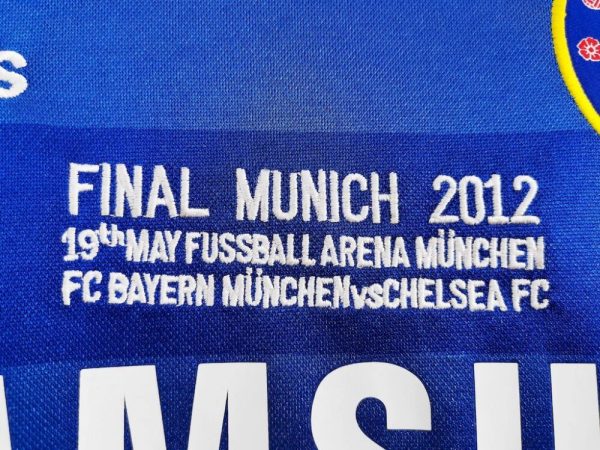 Chelsea 2011/12 Home Retro Jersey - Image 8