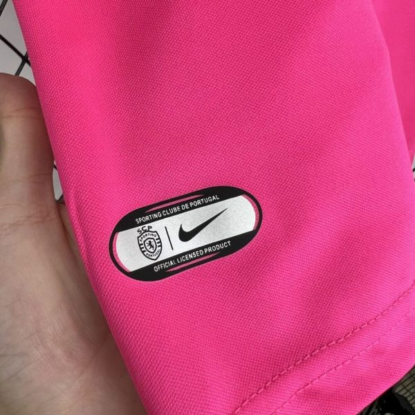 Sporting Cp 2024/25 Pink October Kids Kit - Image 6